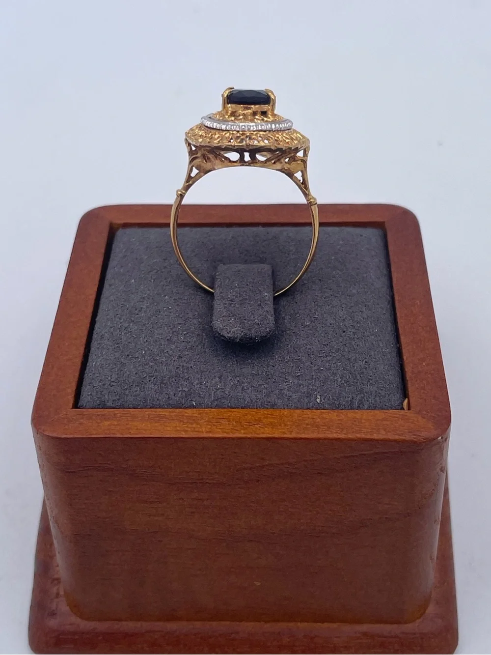 Mid-century Vintage 18K Yellow Gold Red Tourmaline Filigree Cocktail Ring Size8